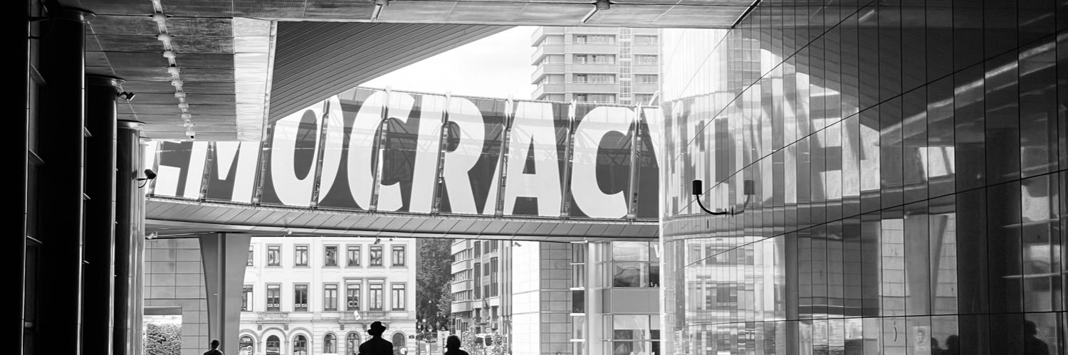 Bogdan Zdrojewski banner