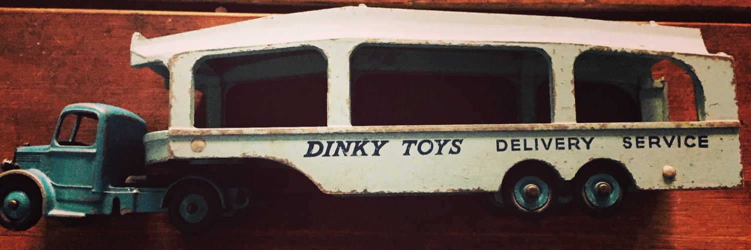 piphandy's profile banner image