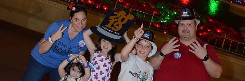 LittleMsDisney's profile banner image