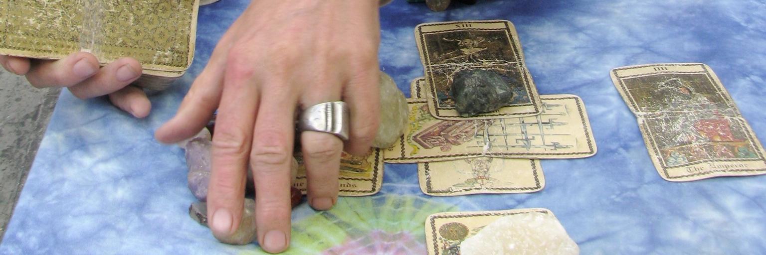 tarotlolasoler's profile banner image