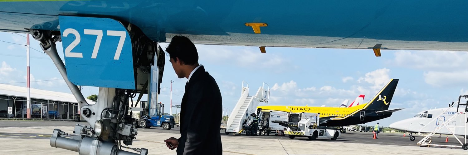 pilotshashi ✈️ banner