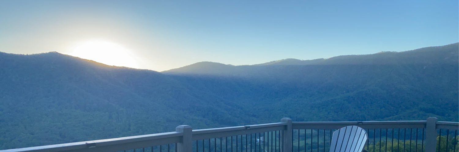 Haileeshoemaker's profile banner image