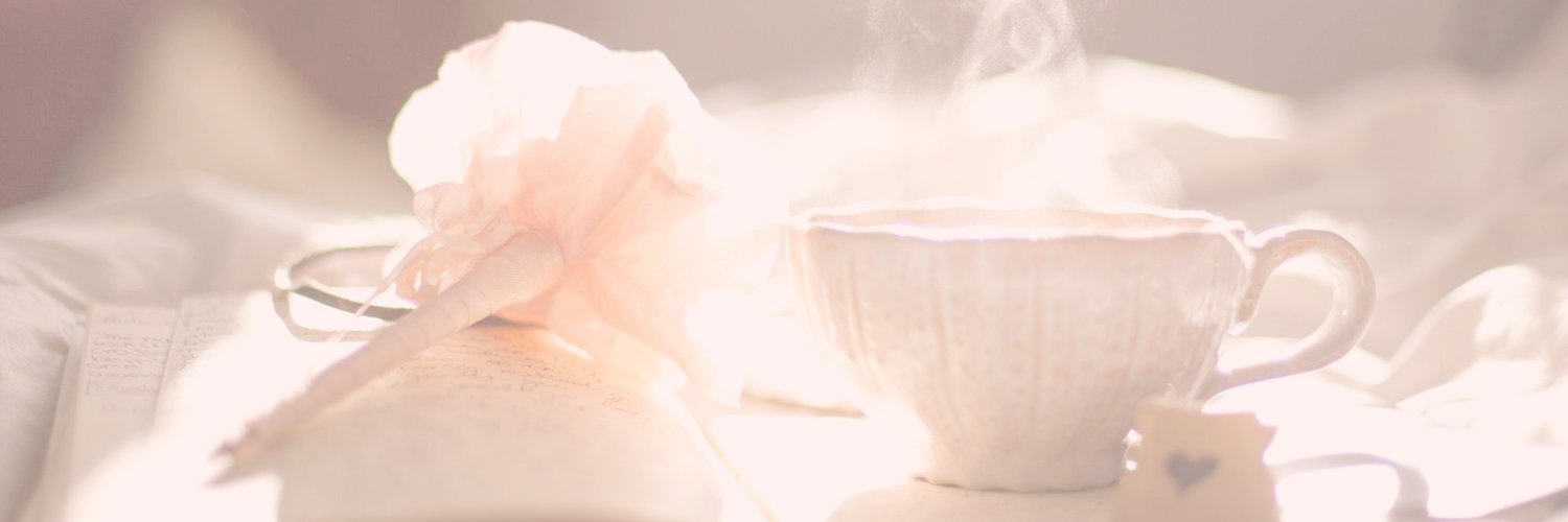 Ella_Hydrangea's profile banner image