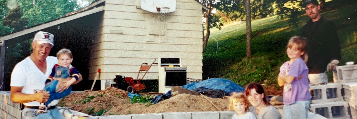 nicoleweese's profile banner image