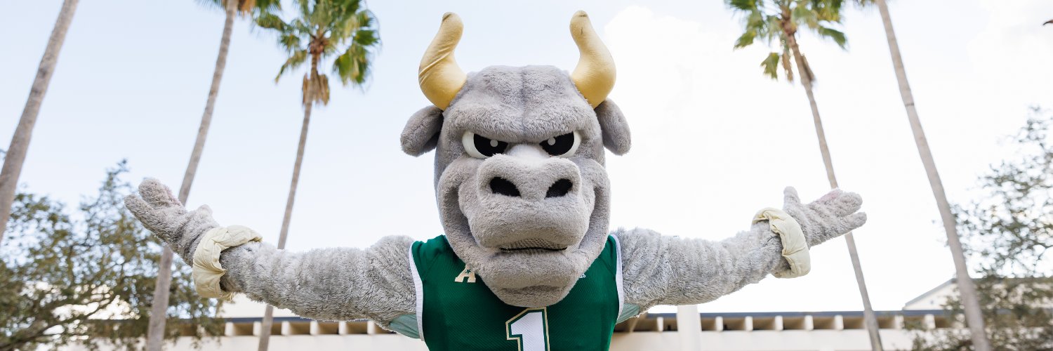 USF Alumni Association's banner