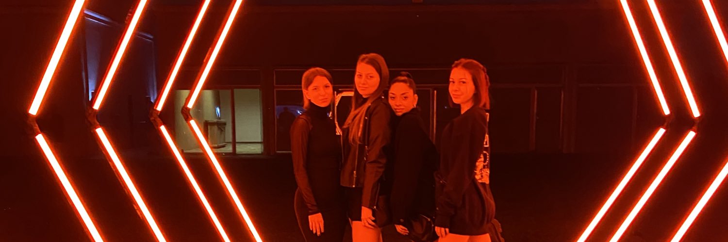 RoxG_'s profile banner image