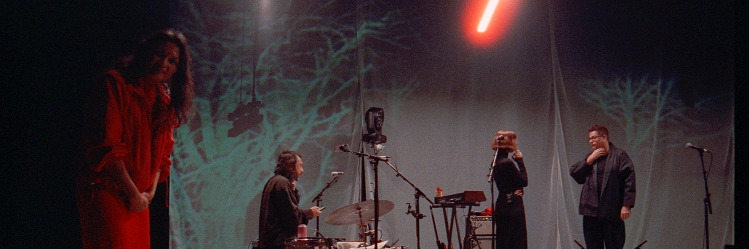 Bic Runga banner