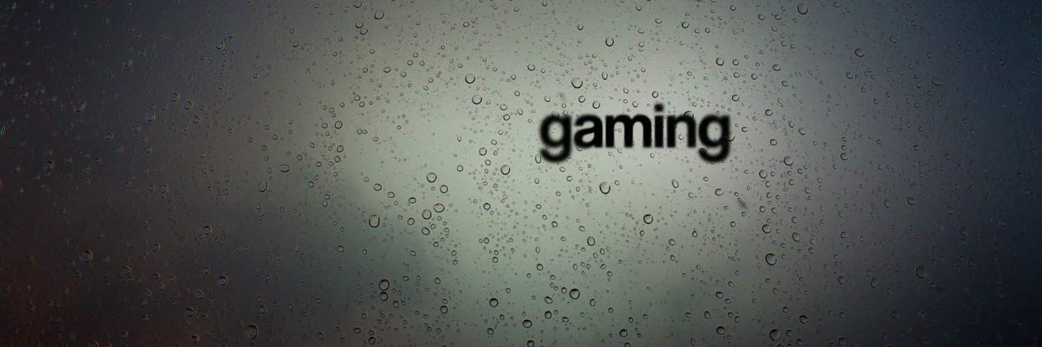 emilazar08's profile banner image