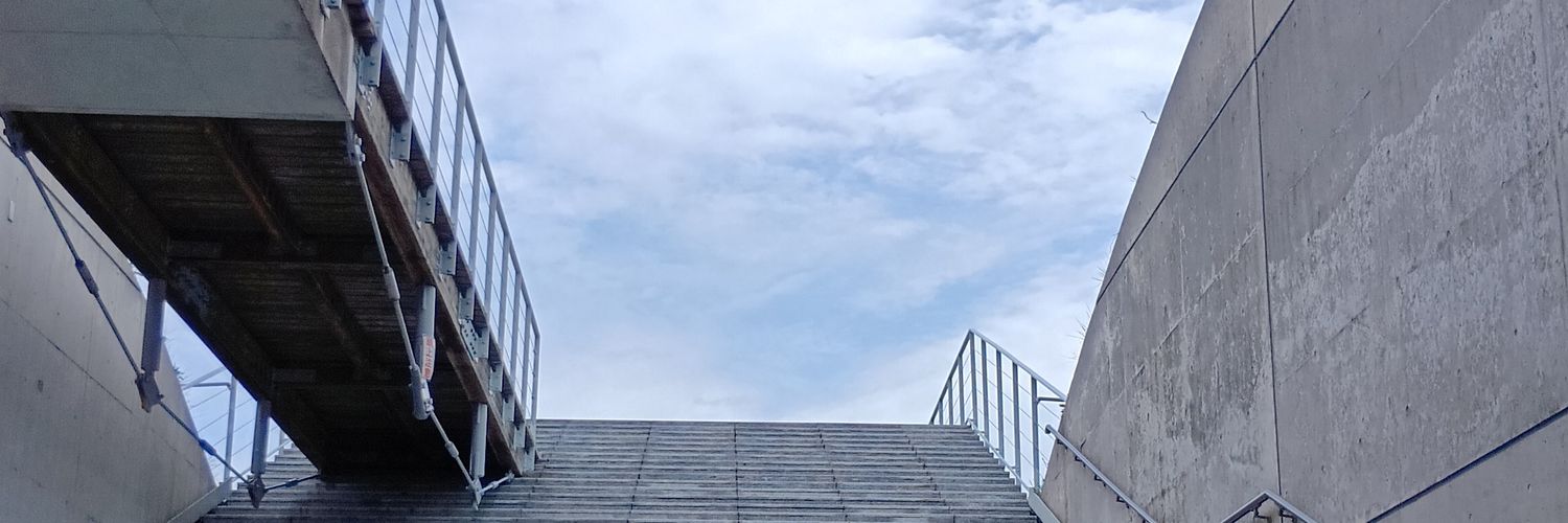 のな banner