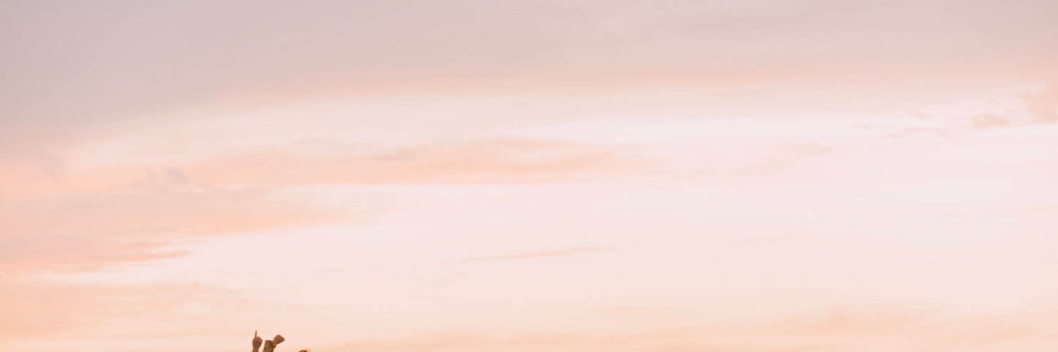 __08x10's profile banner image