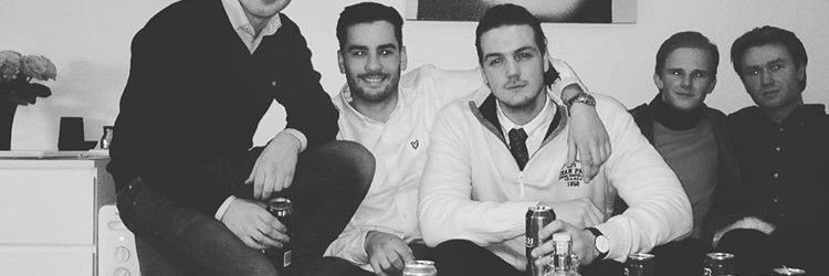 Selvsentrerende's profile banner image