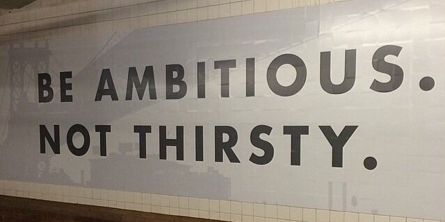 aremaknee's profile banner image