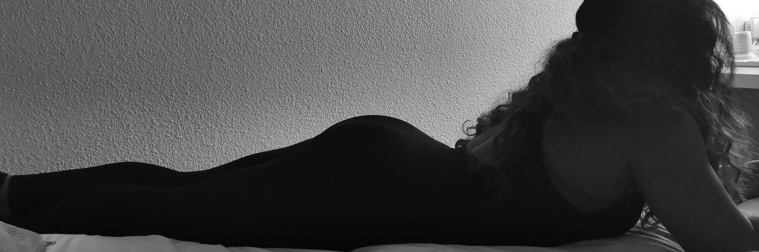 Princessngeles's profile banner image