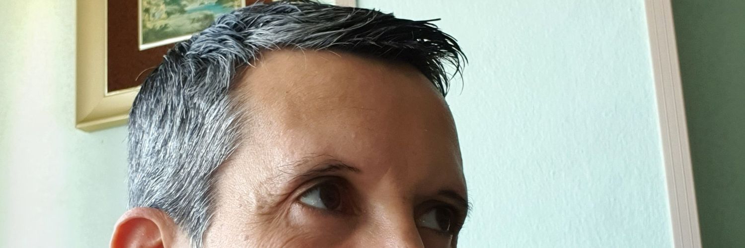 neusbiosca's profile banner image