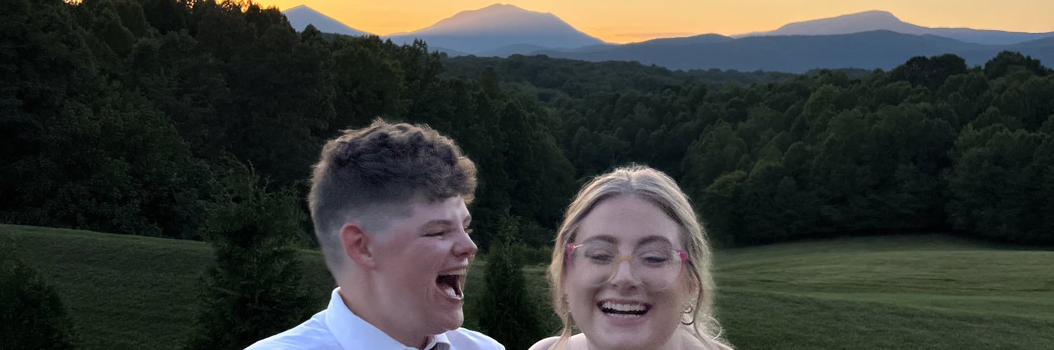 elliedickson_'s profile banner image