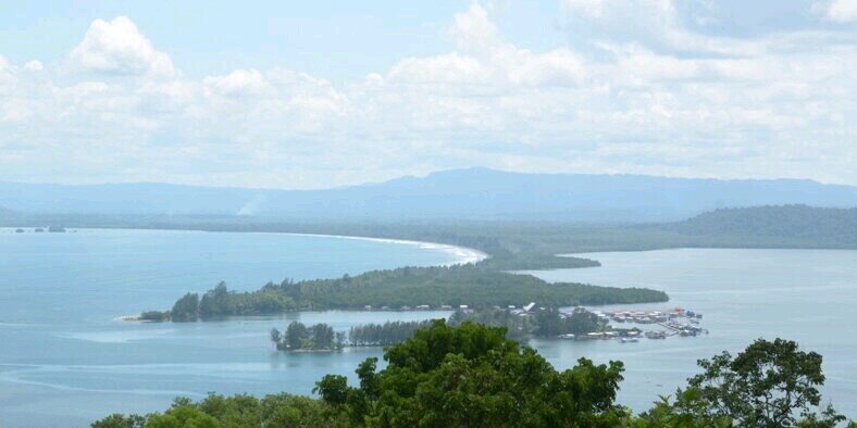 sandy romualdus banner