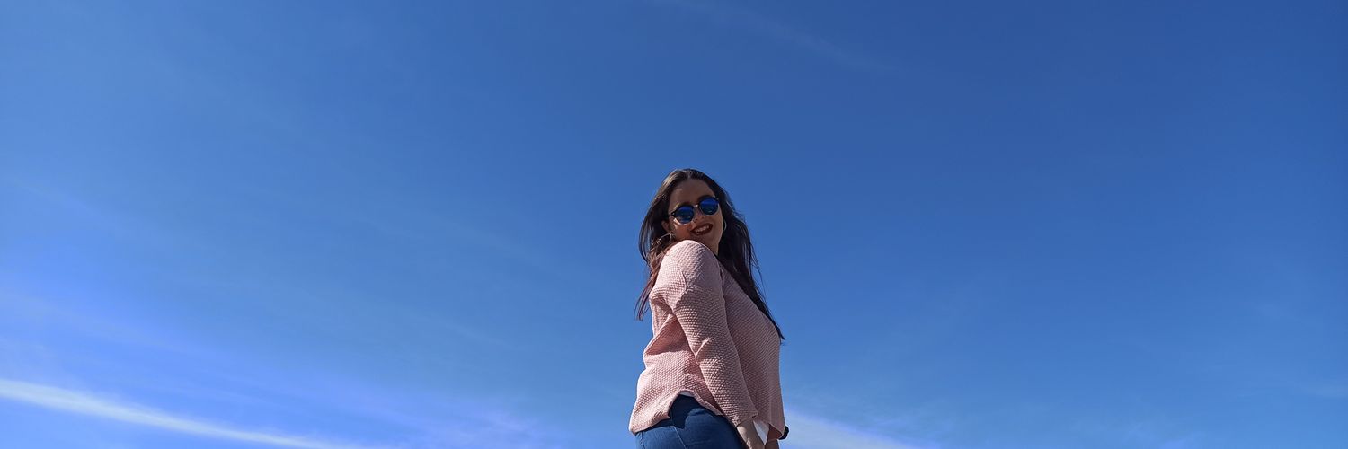 sweetsmiles97's profile banner image