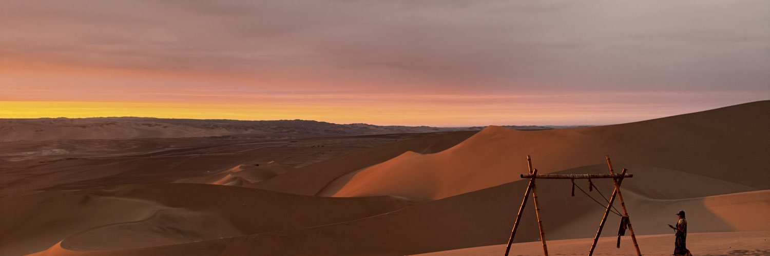 mrfundora's profile banner image