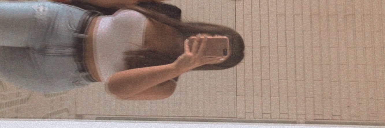 beatrizddb's profile banner image