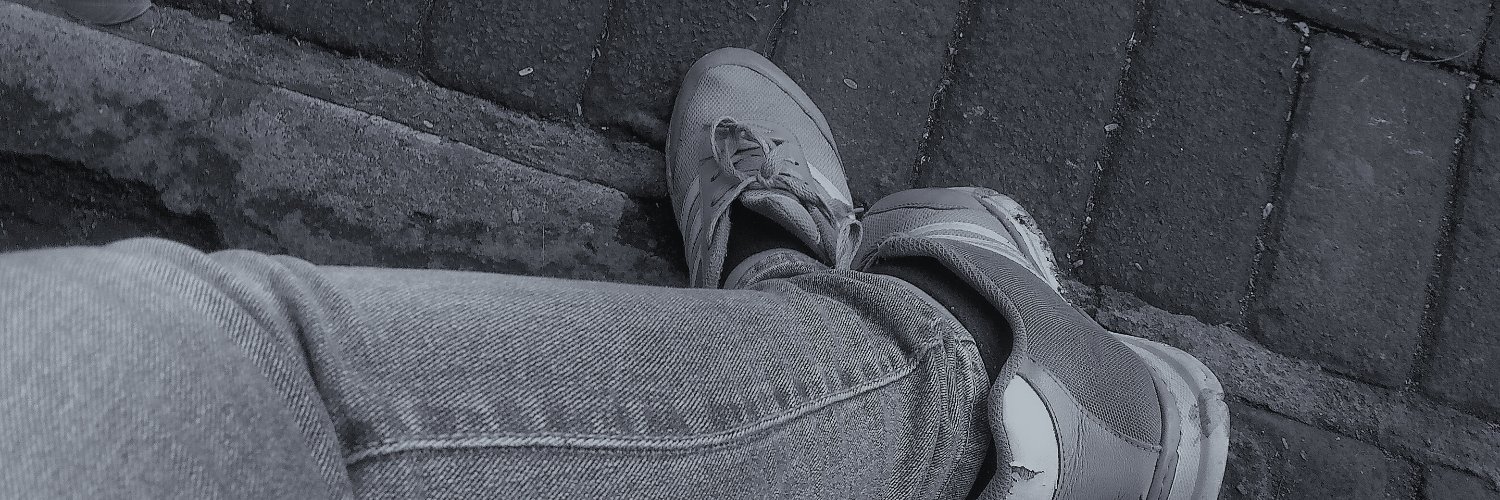 Venyliado's profile banner image
