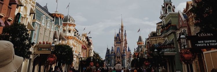 michaela_leake's profile banner image