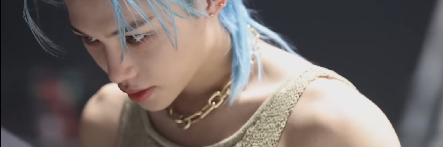 lovestaysion's profile banner image