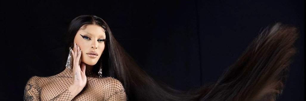 Marks ✨⃝⃒⃤✨ banner