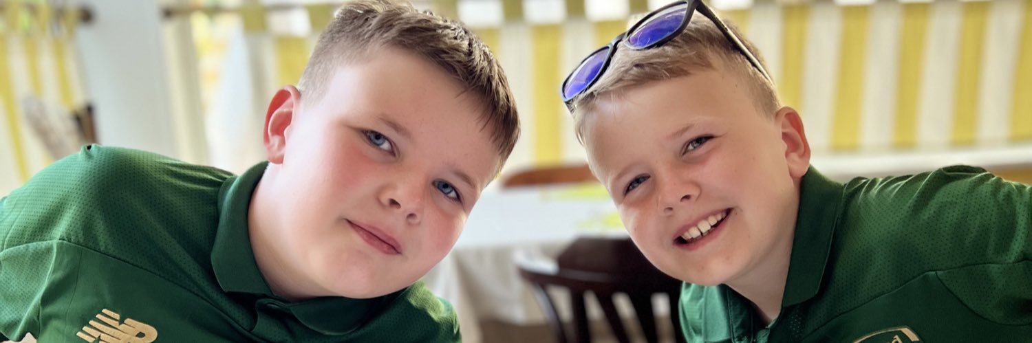 ninidonly's profile banner image