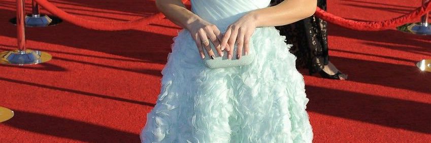 Kaley Cuoco banner