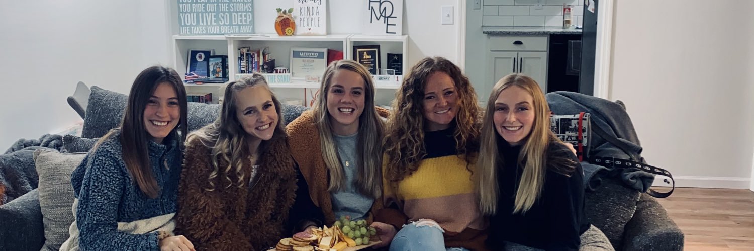 mackenziebrunke's profile banner image