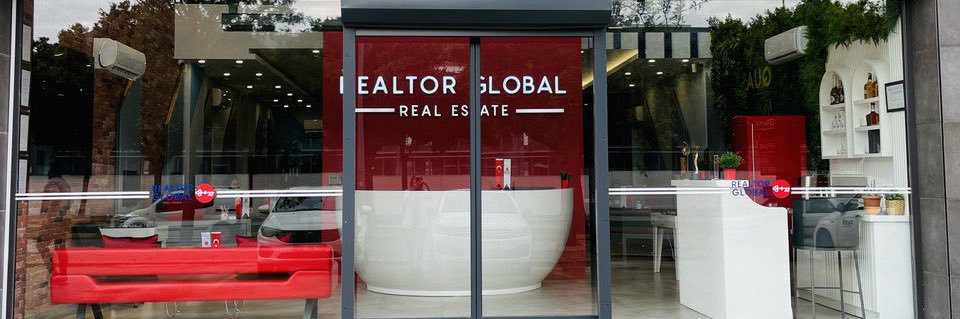 Realtor Global banner
