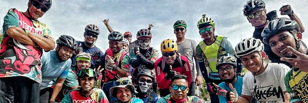m_akmal88's profile banner image