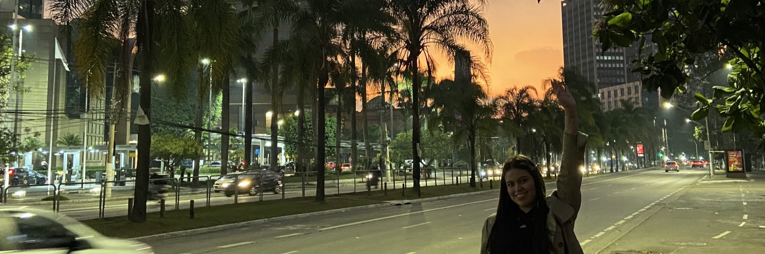 Maia_Fernanda98's profile banner image