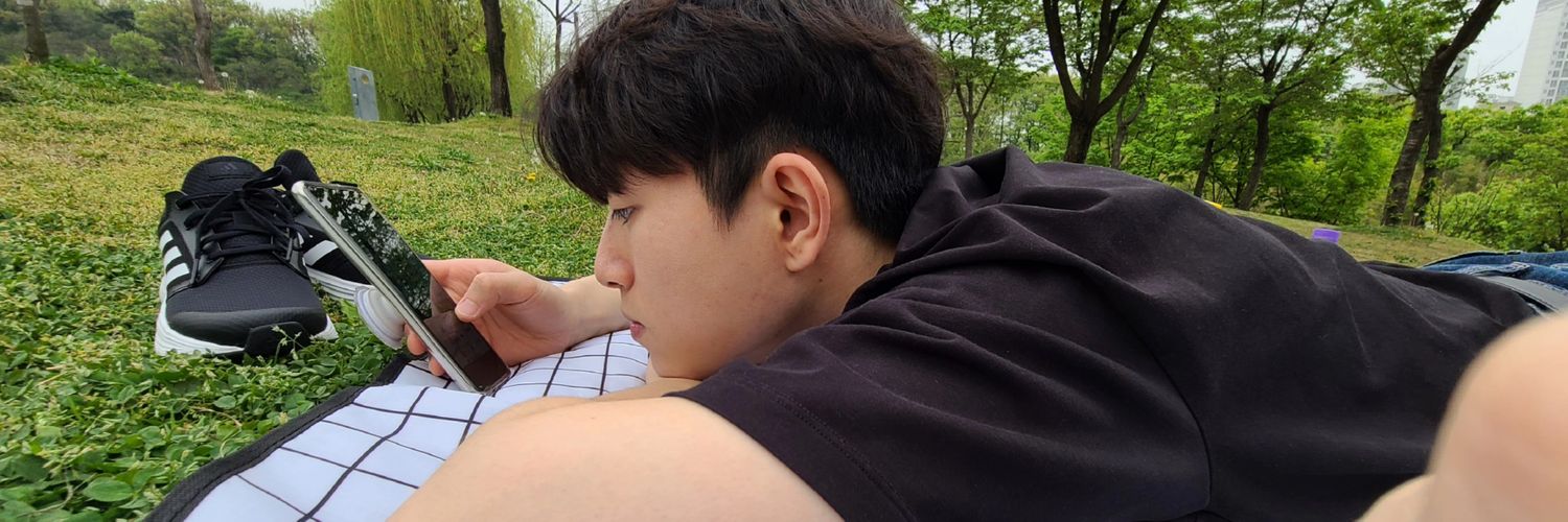 Angeline910727's profile banner image