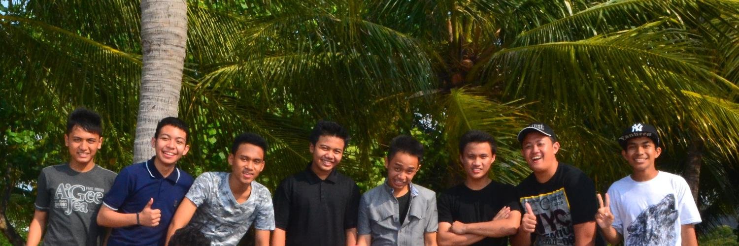 rGilangn's profile banner image