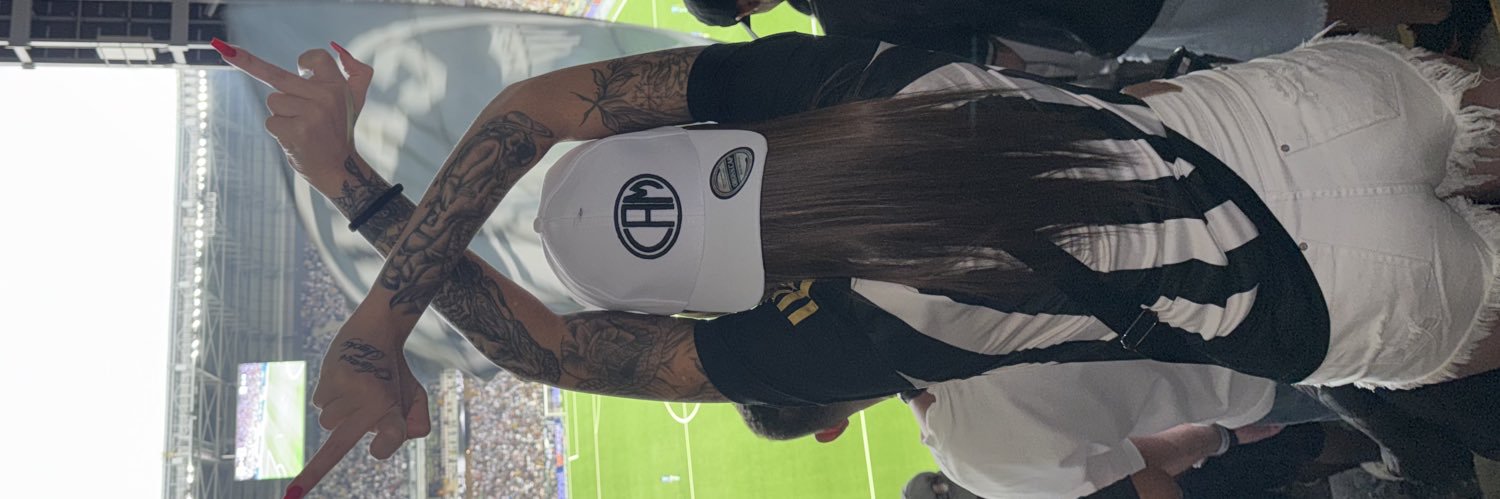letsaraujo__'s profile banner image