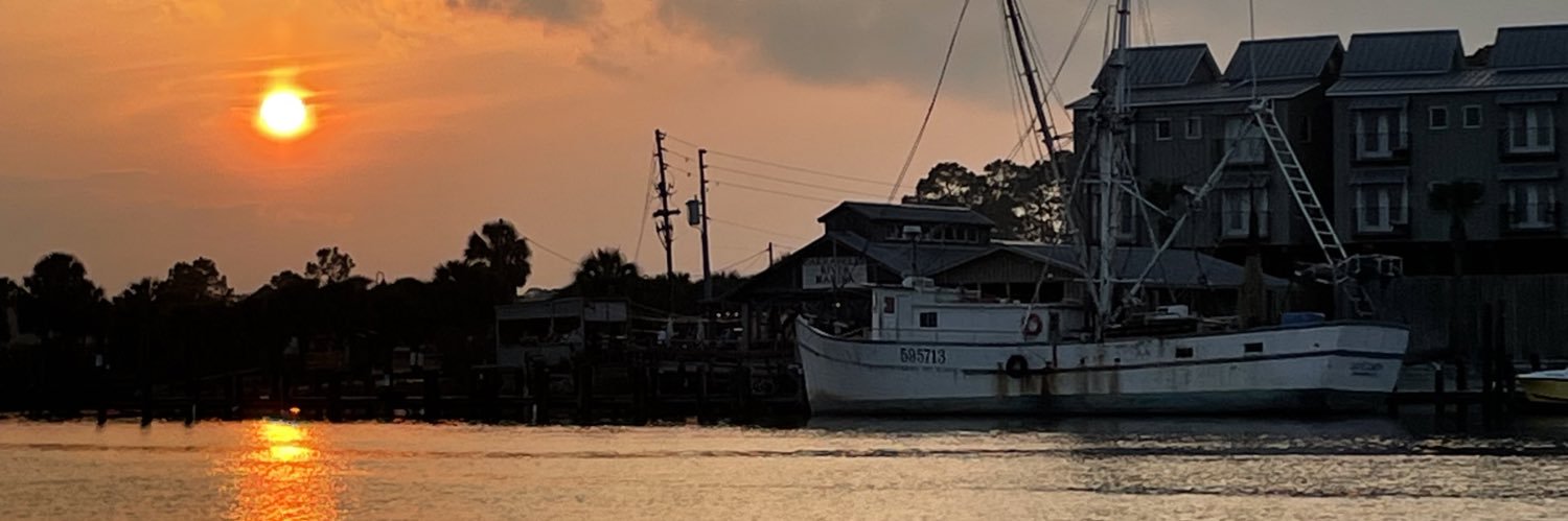 Dana42518's profile banner image