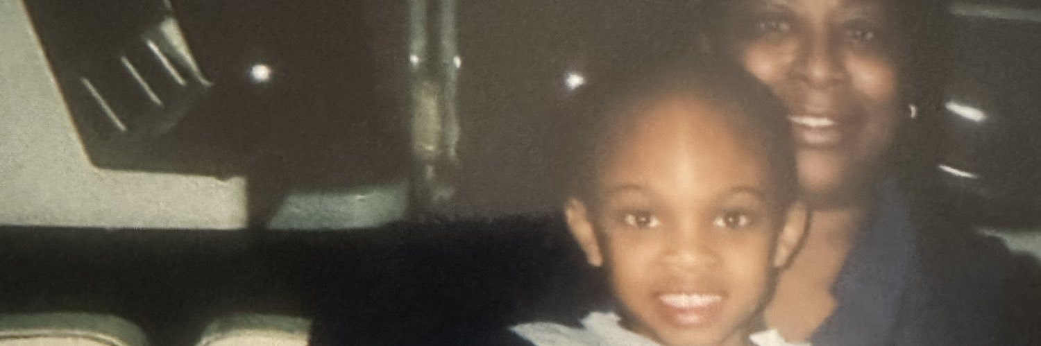 stephmulla's profile banner image