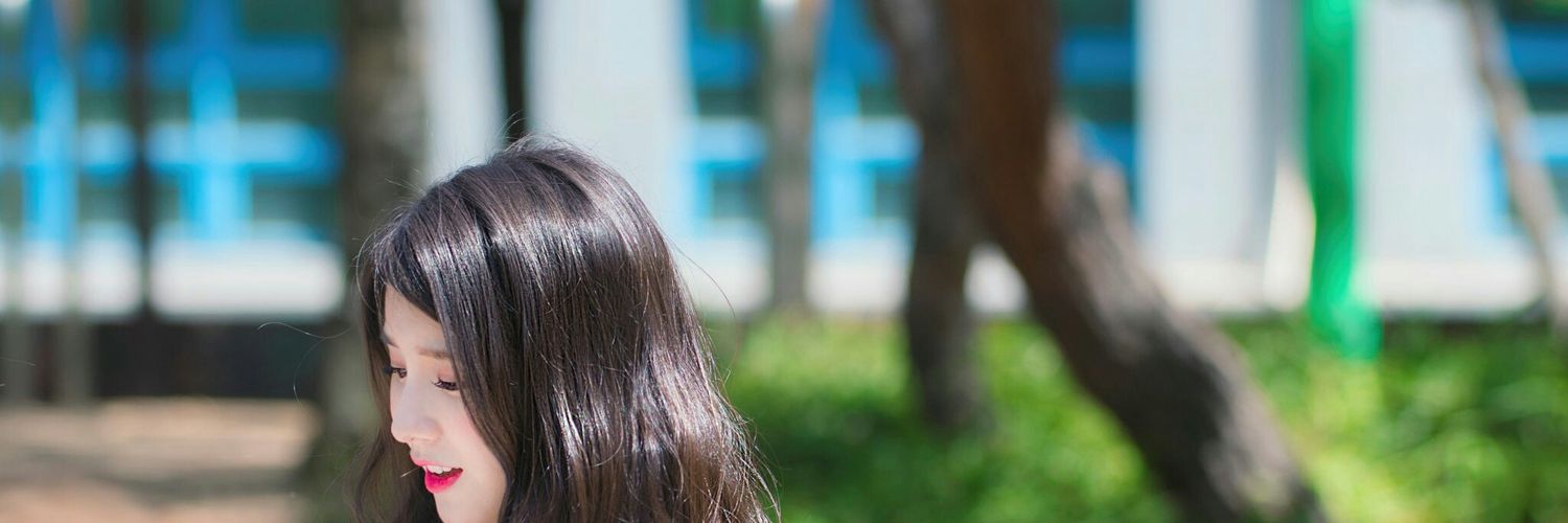 onlyheejins's profile banner image