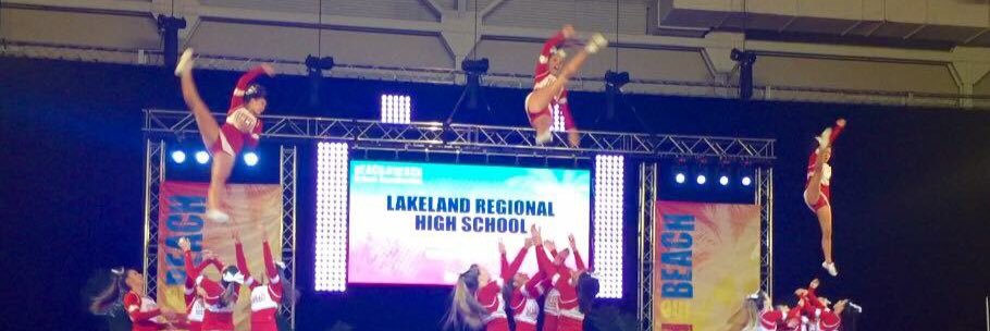 Lakeland Cheering banner
