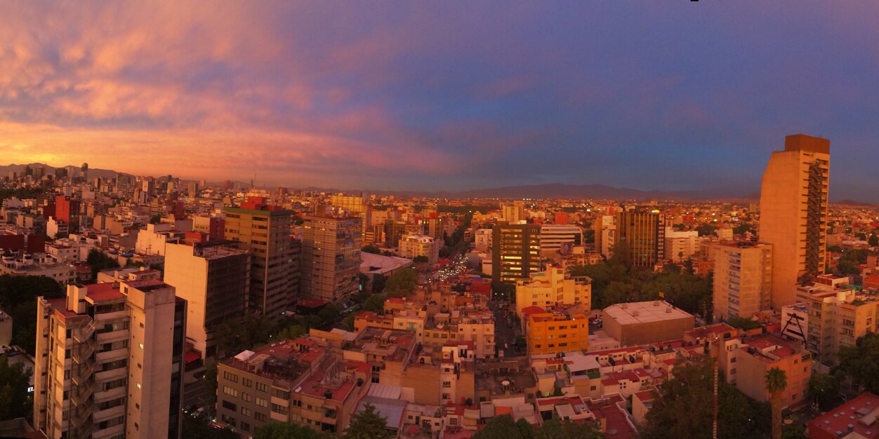Sergio Martínez banner
