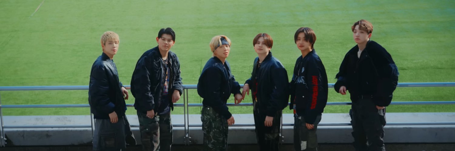 pine_orange15's profile banner image