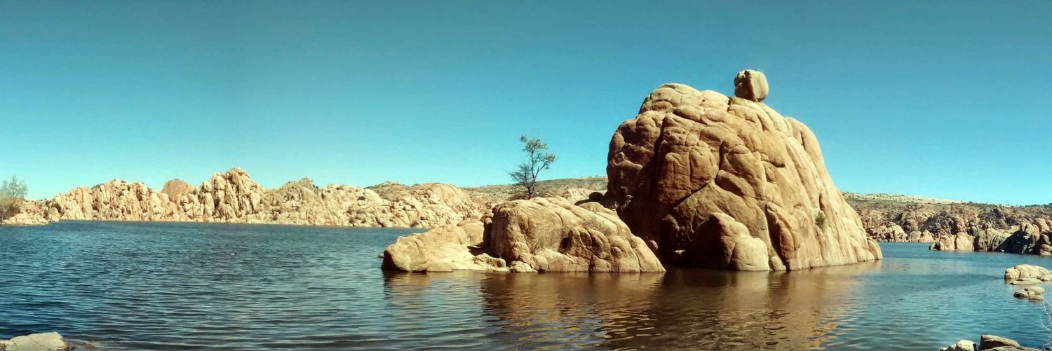 KianaaFranco's profile banner image