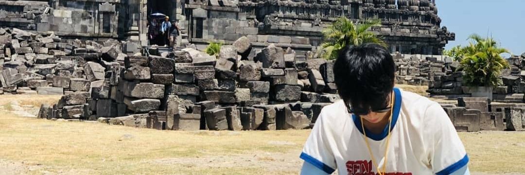 derinayub's profile banner image