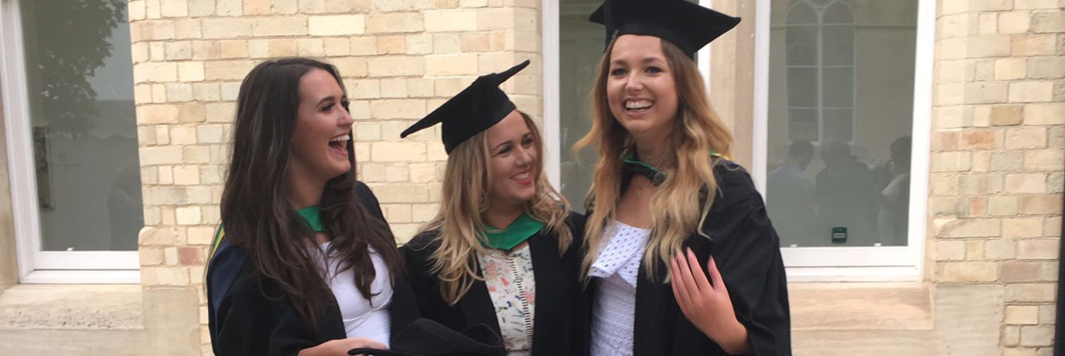 LillaBeexx's profile banner image