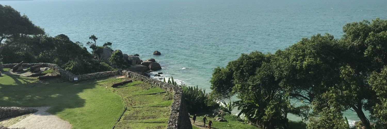 Luz Maria Fernandez banner