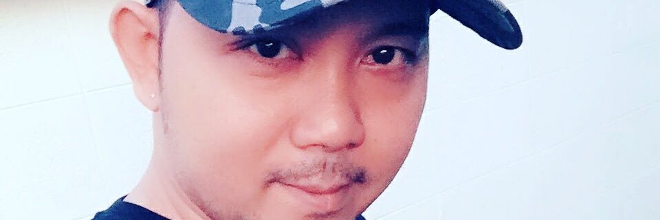 _iamwut's profile banner image