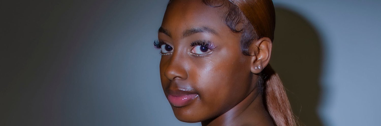 Loto_Fiore's profile banner image