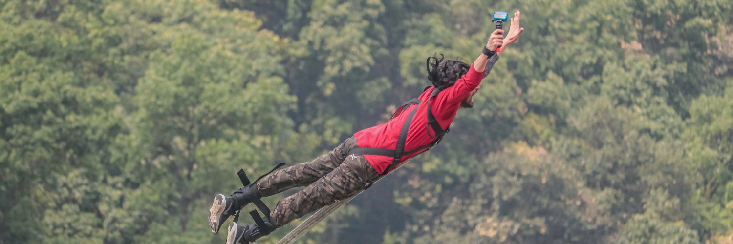 MahbubShovan's profile banner image