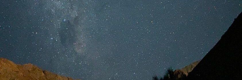kari_r_c's profile banner image